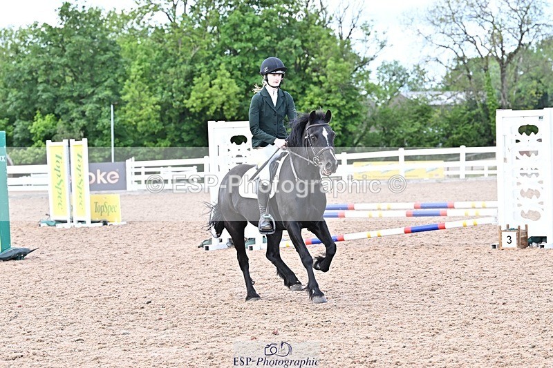 260512-163257-00140 - 70cm Classes