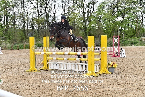 BPP_7656 - CLASS 14 SAT Senior BritiNovice/ 90cm Open