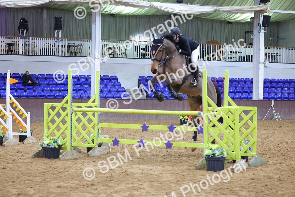 1I0A4746 - Class 9 - Senior Newcomers/ 1.10m Open