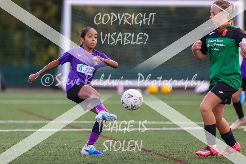1DX30740 - 2025-09-13 FC Abbey Meads U13 Blue Girls V AFC Corsham U13 Pumas