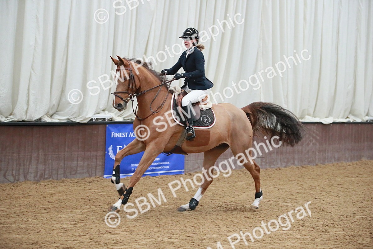 SBM_001025 - Class 4 - Senior Newcomers - 1.10m Open