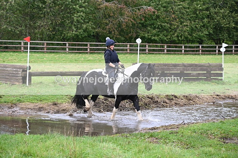 WJ6_4270 - Time at Photographer 11:48 to 11:56