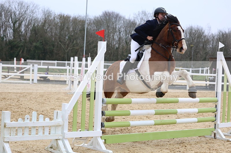 3E7A8325 - Class 12: Junior 80cm