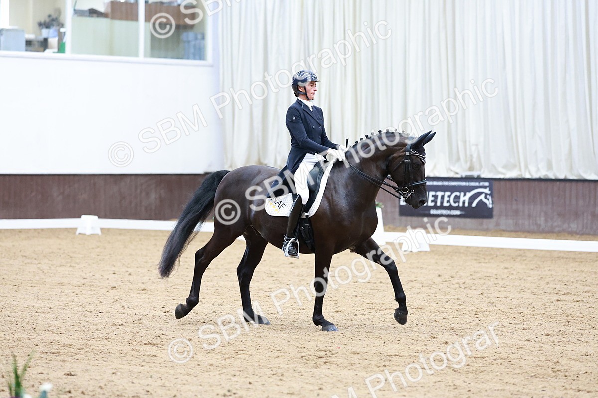 SBM_019169 - Class 12 - FEI PSG - 13.00-13.48