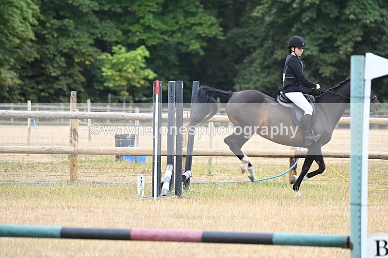 WJ6_9684 - Class 12 Minimus Jumping 45cm