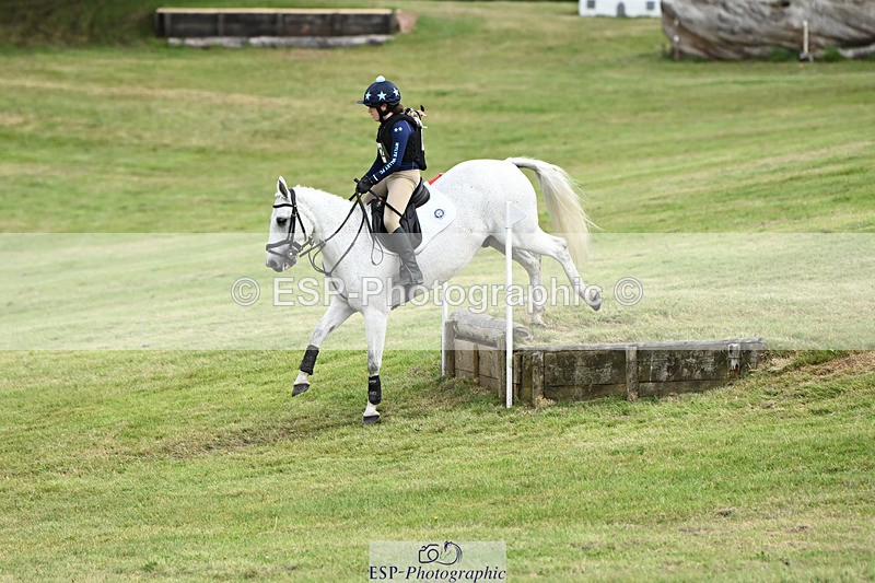 240825X-135610-34584 - 80cm XC 13.30 to 14.30