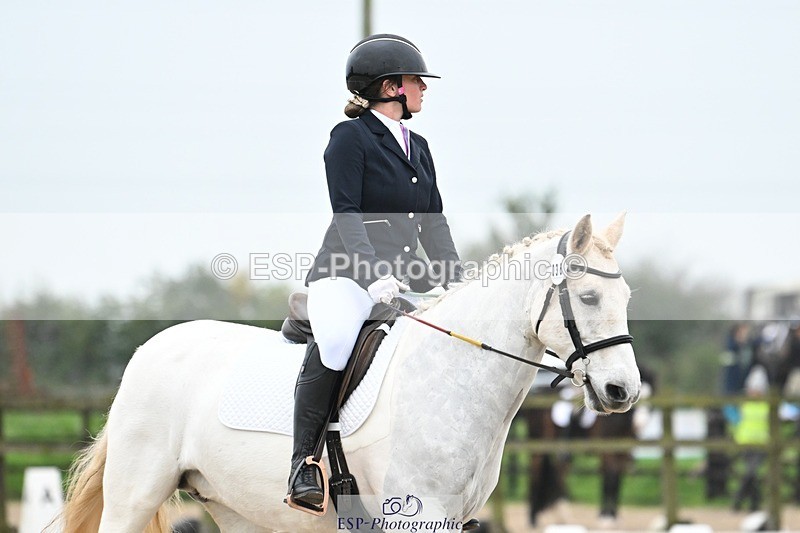 241103-101734-00307 - Intro 3 - 9.40 to 10.40