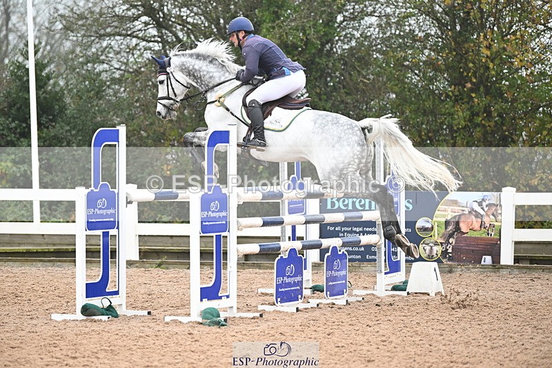 241102A-124136-04615 - SAT Cls 15 Foxhunter and 1.20m Open