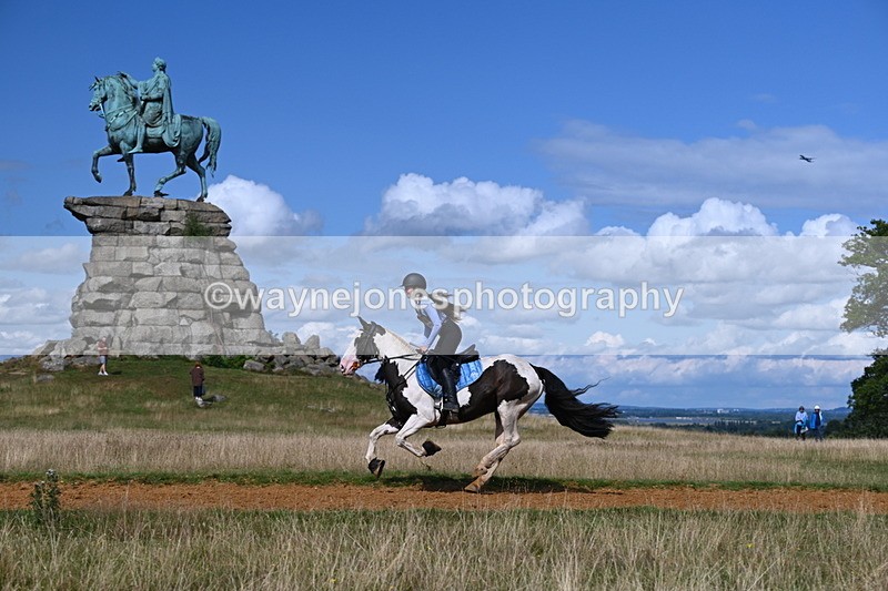 DSC_9980 - Time at Statue 15:11 to 15:58