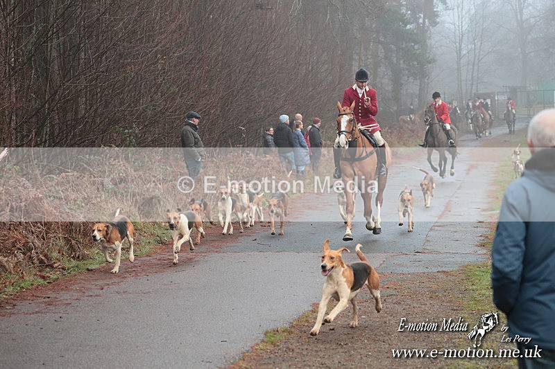 HUPY 261224 163 - Pytchley with Woodland Hunt Boxing Day Meet 26th December 2024