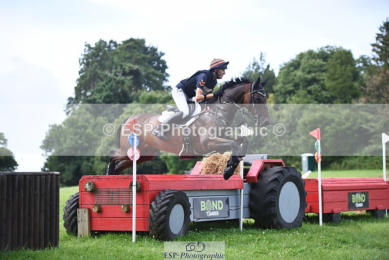 240804-103139-10774 - 401-Max_Forster-HHS_LEACOURT_CAVALIER