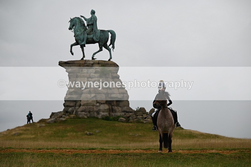 DSC_5718 - Time at Statue 11:46 to 12:16