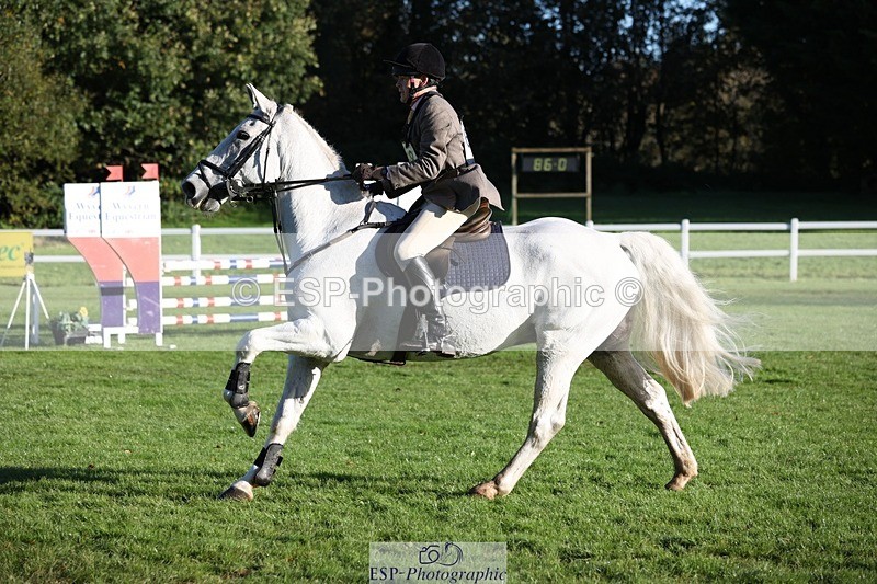 231022-093917-24018 - 608-SIR.HAROLD-William.Cursham-TrotUp+SJ