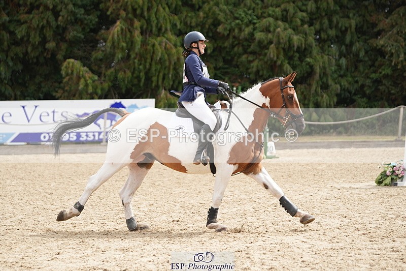 250824A-121640-35913 - 2085-Izabelle.Woodman