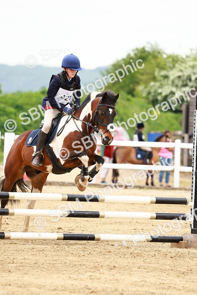 SBM_008355 - Class 4 - 70cm