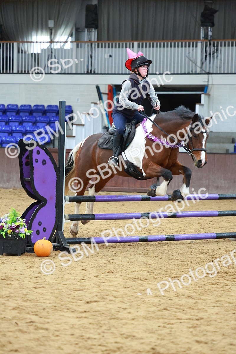 SBM_002859 - Class 4 - Pairs