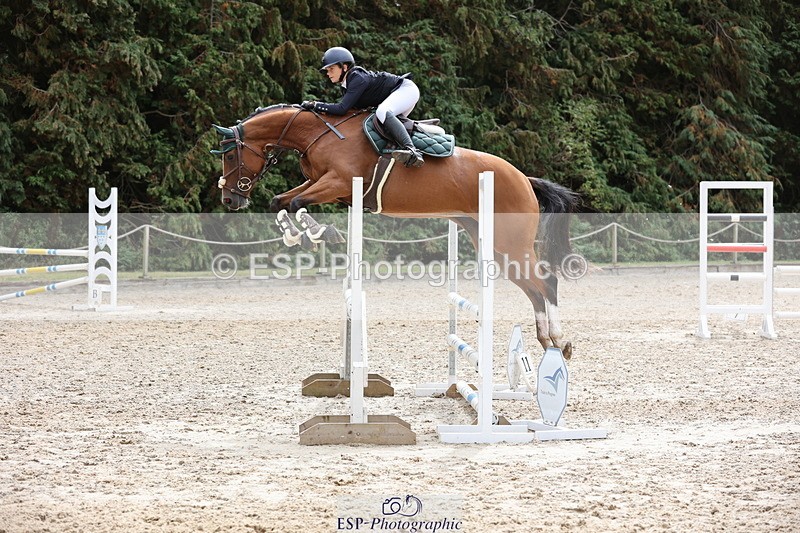 250829A-113805-01426 - Cls 7 British Novice and 90cm