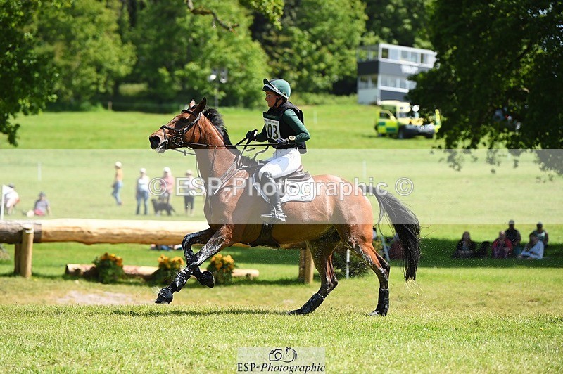 230527-111044-09111 - 303-JESMOND_RENARD-Susie_Berry-XC