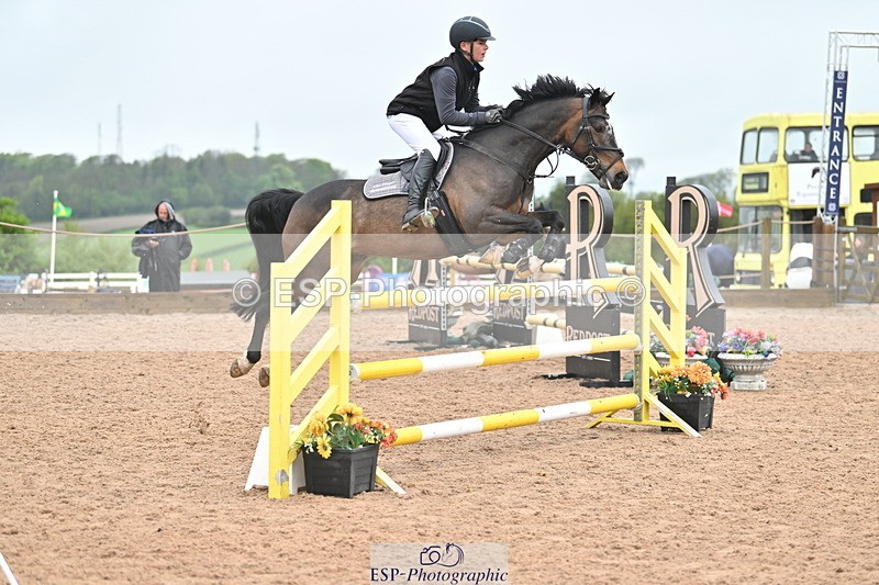240505A-133311-05656 - Cls 5 Pony Foxhunter & 1.10m Open