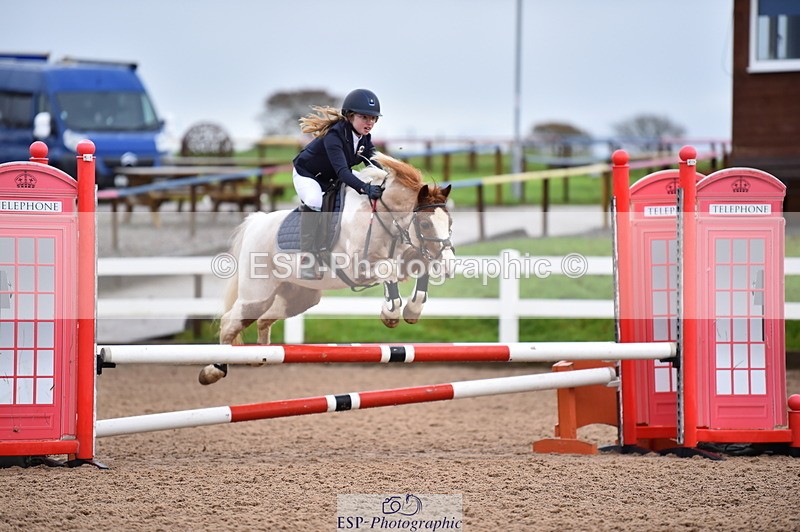 231203A-093932-00029 - Cls 1 Intro 70cm