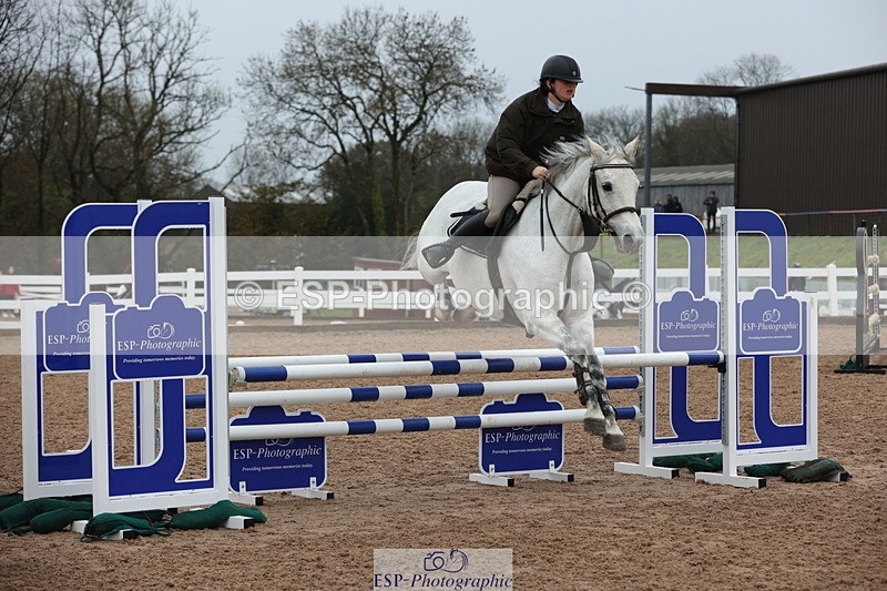 231112A-082929-02706 - Cls 16 Snr 90cm Open