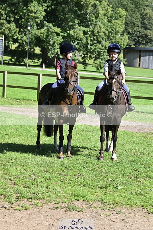 240728B-094913-00181 - Sunday Stable Shots and Fancy Dress