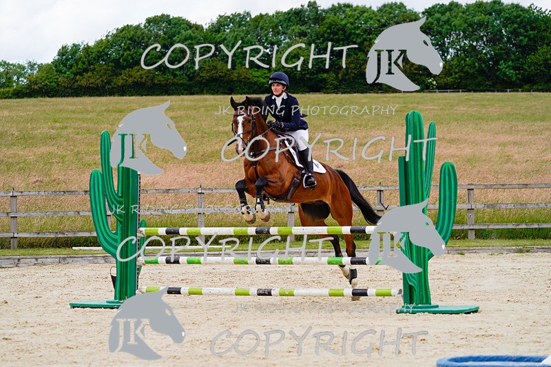 _DSC7561 - 1m clear round