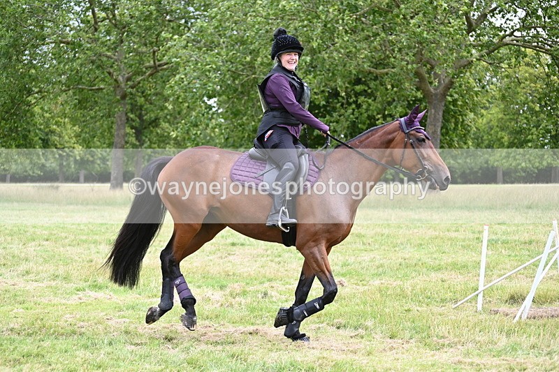 WJ6_2867 - Time at Jump 11:06 to 11:40