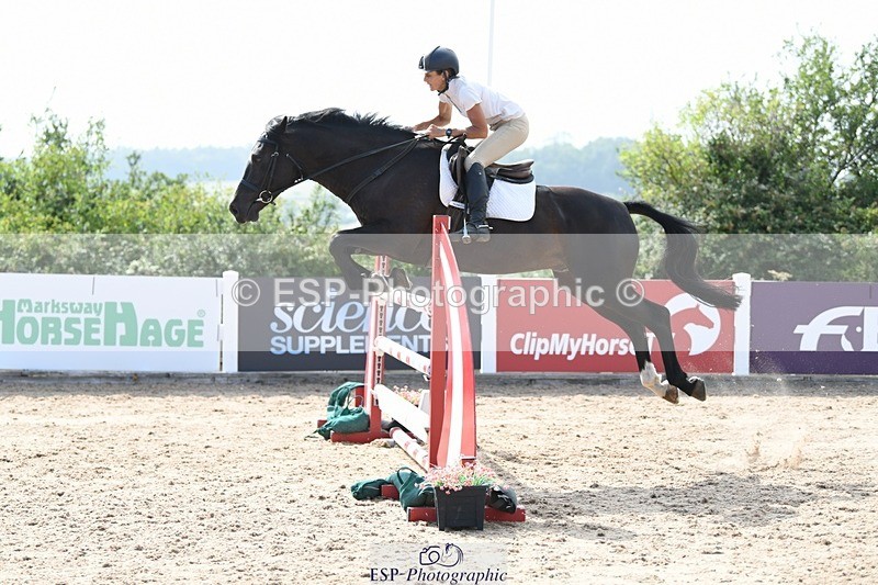 250725-162118-03889 - Cls 10 1.05m Amateur Quali