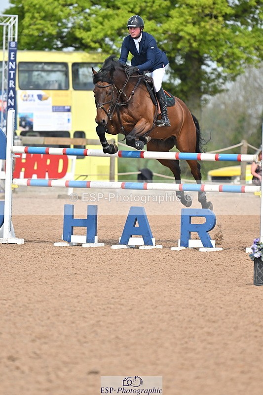 240512A-103126-17285 - Cls 48 National 1.30m Open