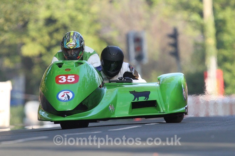 IMG_5544 - Thursday Practice - TT 2013 Side Car