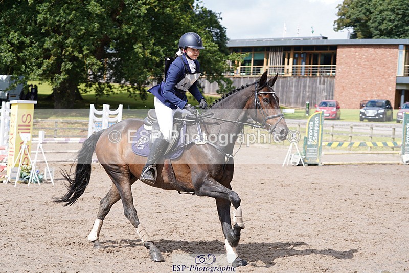 240824X-115020-23671 - 80cm Round 1 12.00 to 13.00