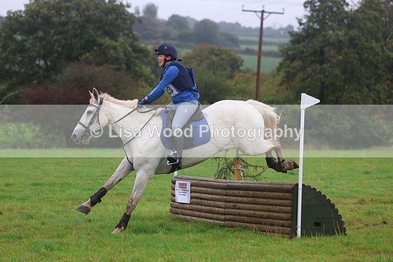 3E7A1392 - Class 2: 70cm: Half Roll Top