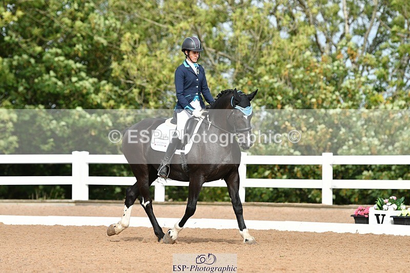 250906-102623-00616 - 045-Alys.MatraversJannick