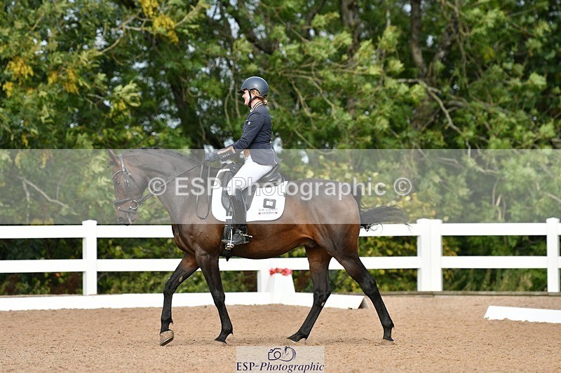 250906-100701-00579 - 098-Lucie.StokoeDionis