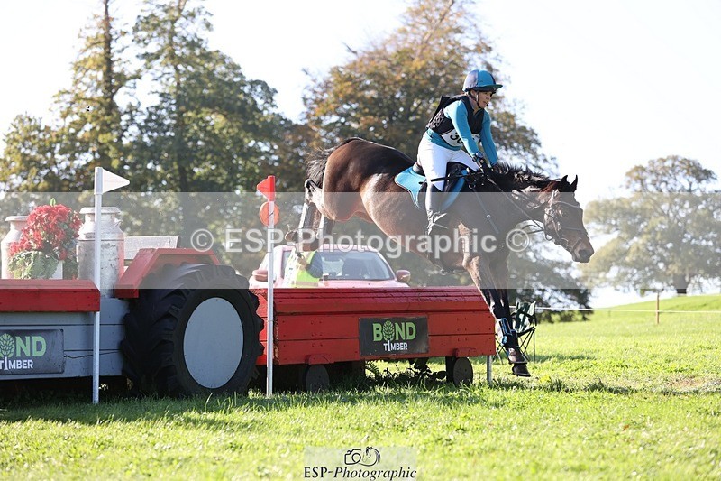 241026-105735-12209 - 362-Vicky.Stacey-HIGHDALE.AUTUMN.SUNRISE