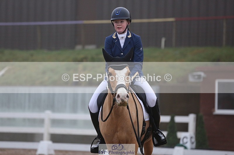 240217A-083445-00041 - 216-Olivia.Luscombe-Rosewater.Chamonix