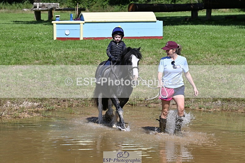 240728B-111523-01300 - Gemma's Group XC