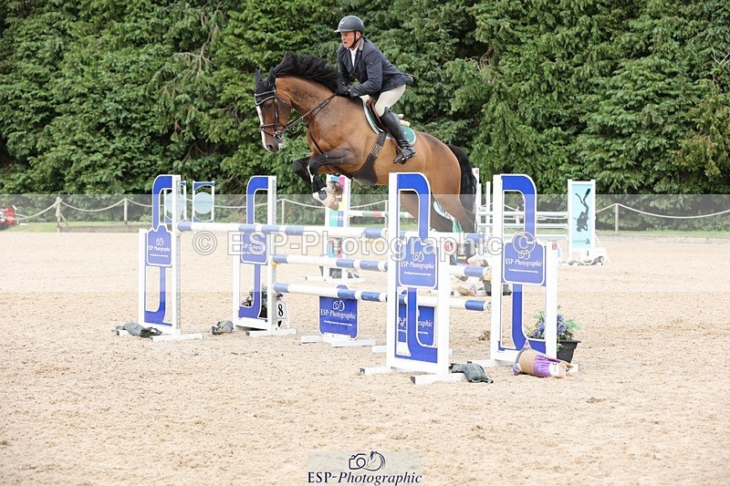 240711-160821-29312 - Cls 124 Foxhunter