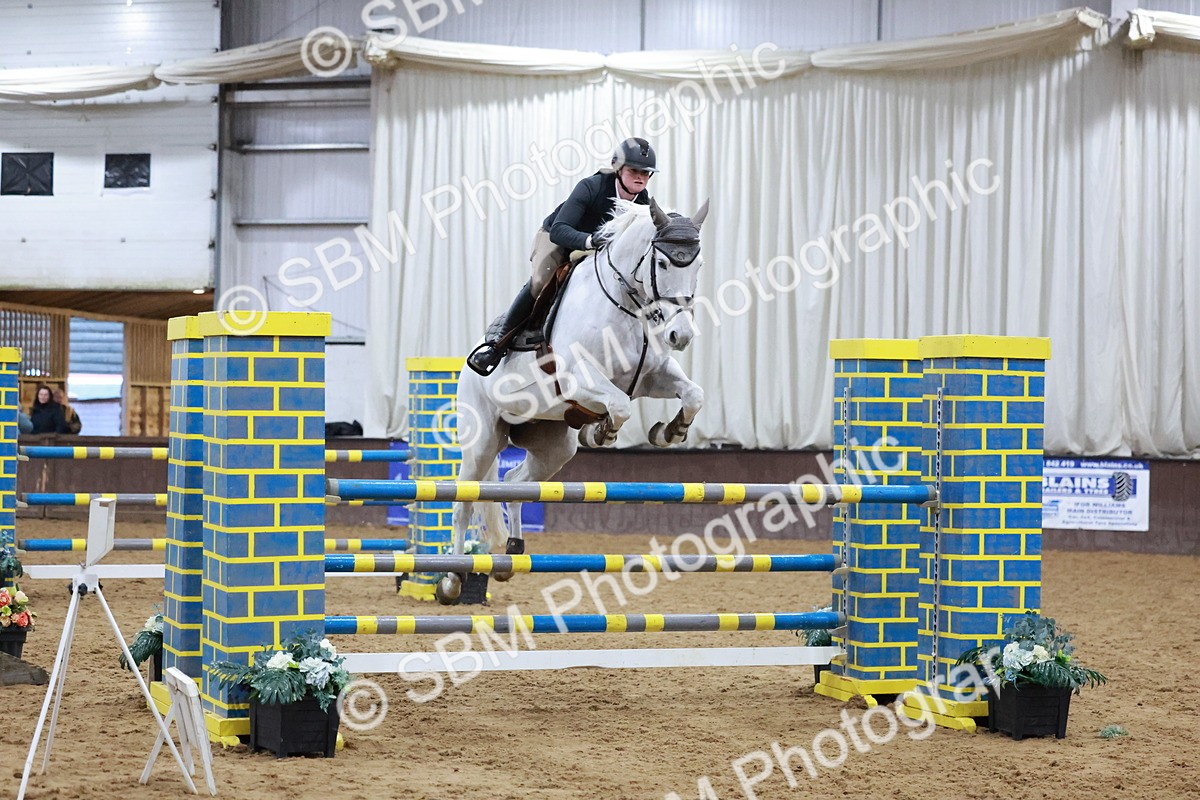 SBM_004309 - Class 13 - Redpost Equestrian Senior Foxhunter/ 1.20m Open