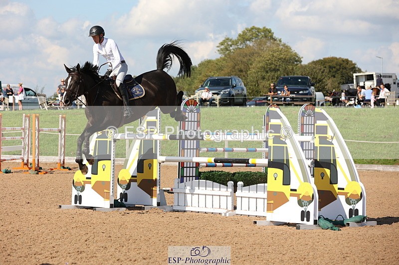 230915A-150441-02906 - Cls 5 National 1.40m