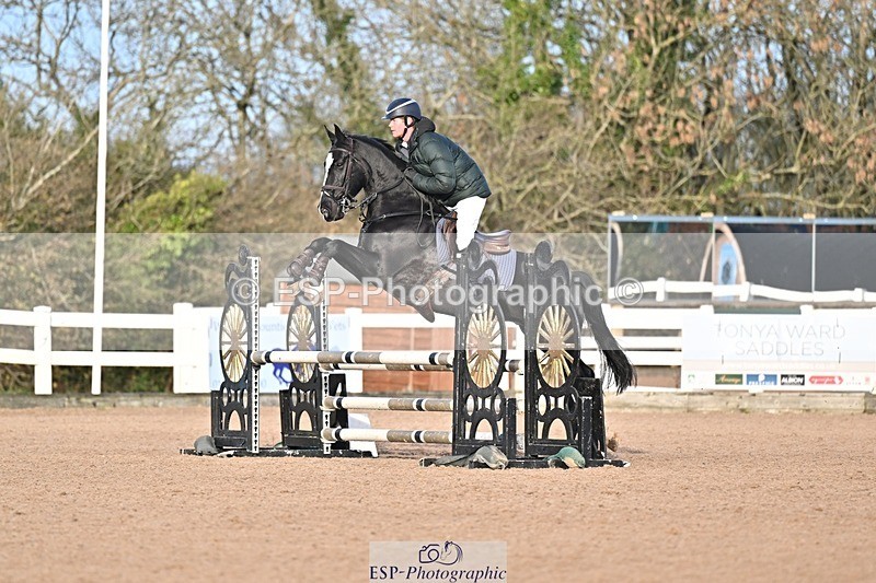251126-093430-00045 - Cls 0 + 1, Clear Round, British Novice and 90cm