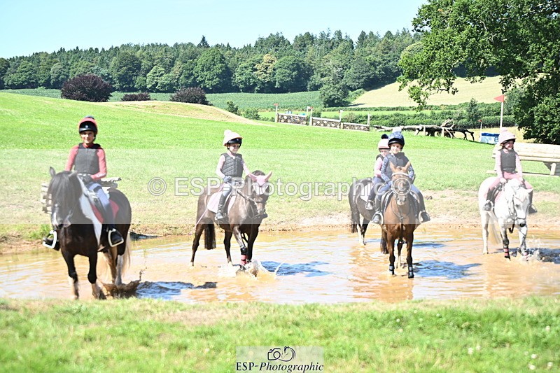 240729B-150429-03125 - Abbie's Group XC