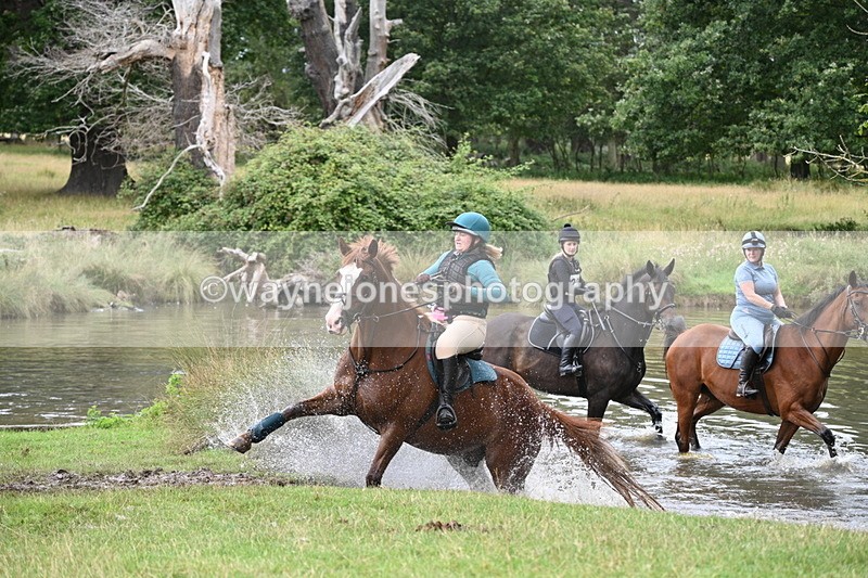 WJ7_3474 - Time at Water 12:15 to 12:50