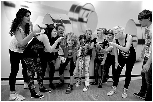 SynchronizeCrew - PERFORMING ARTISTS