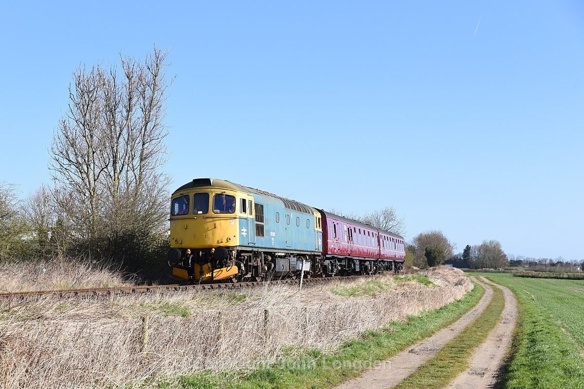 JL - 30.3.25 33035 10:00 Leeming Bar - Leyburn, Aiskew - The wonderful Wensleydale Railway