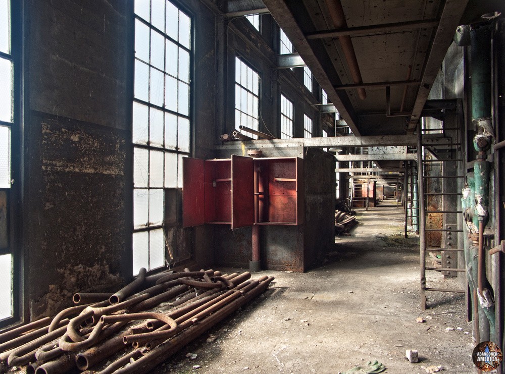 baltimore gas and electric's westport power plant - matthew christopher murray's abandoned america