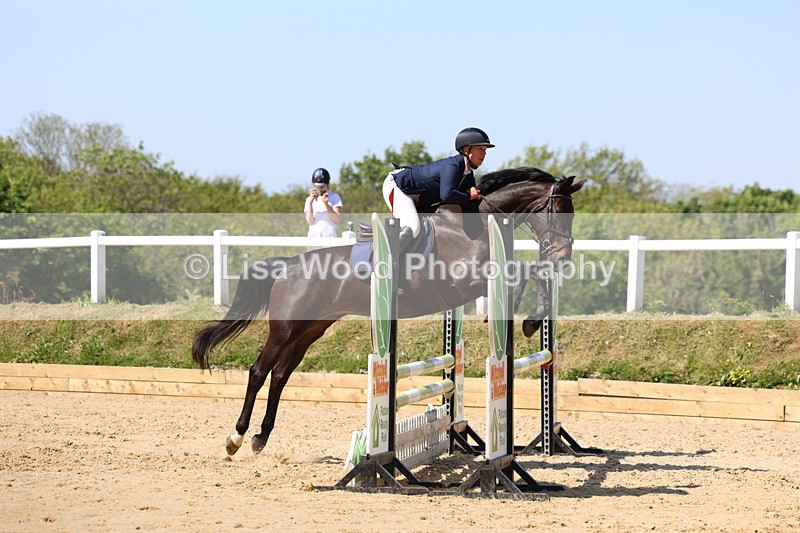 3E7A5803 - Class 4: Senior BN/90cm open