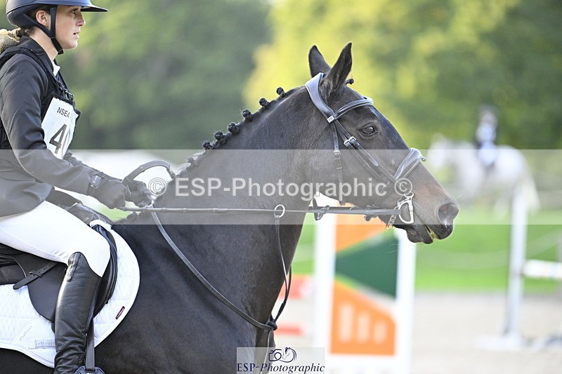 251005A-172917-05353 - Cls 11 Open 1m-1.05m