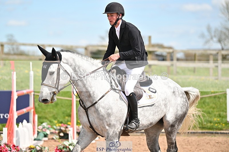 240418A-142107-04330 - Cls 9, 2 Star Big Tour 1.40m